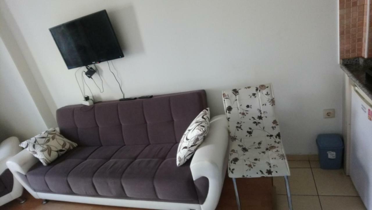 Akdemir House Apartment Истанбул Екстериор снимка