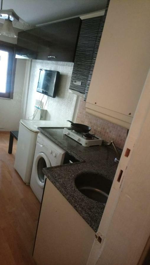 Akdemir House Apartment Истанбул Екстериор снимка