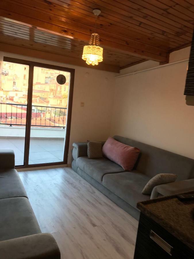 Akdemir House Apartment Истанбул Екстериор снимка