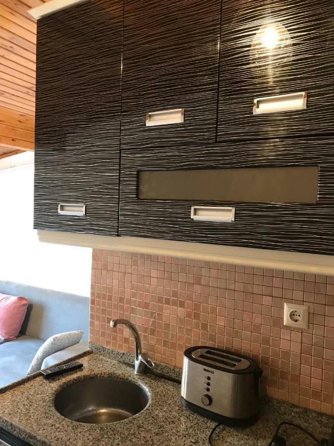Akdemir House Apartment Истанбул Екстериор снимка