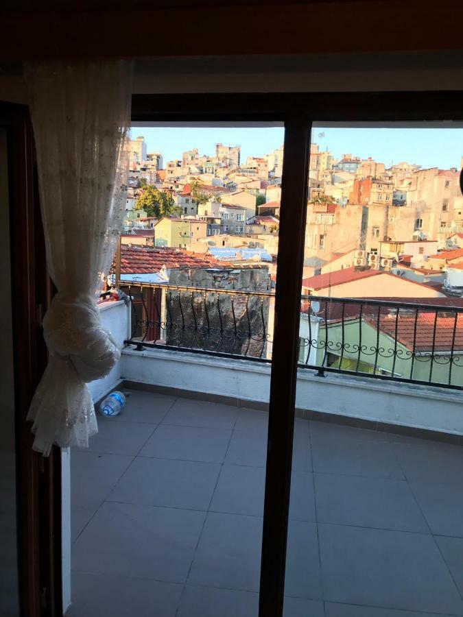 Akdemir House Apartment Истанбул Екстериор снимка
